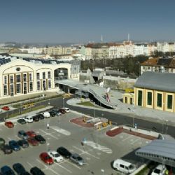 V dílnách v plzeňské Techmanii se vyrábí motorka