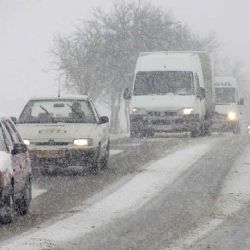 Na silnice Plzeňského kraje se vrátily sypače