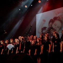 Jéčko zpívá pro Emičku - pomoc při boji s Westovým syndromem