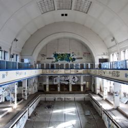 Kauza přestavby lázní - výměna jednatele po zásahu NCOZ