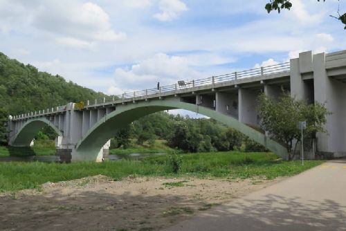 obrázek:Liblínský most září novotou