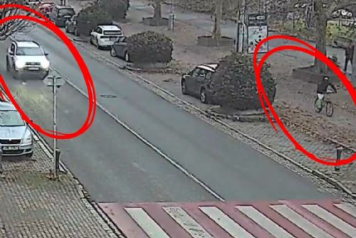 obrázek:Poznal své ukradené zelené kolo a zavolal policii