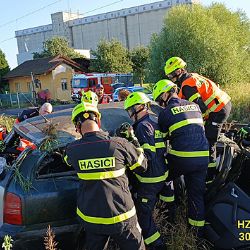 Vážná nehoda v Blovicích na železničním přejezdu