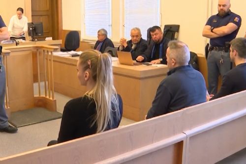obrázek:Vrchní soud potvrdil tresty za vraždu starosty hřebíkovačkou