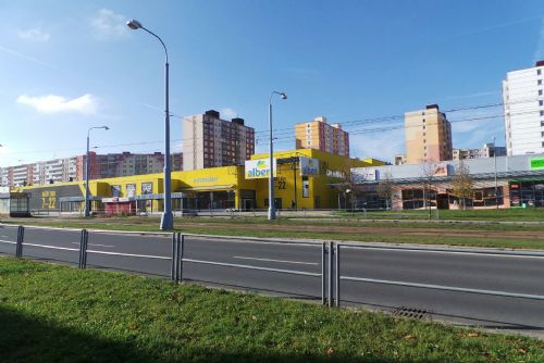 obrázek:Košutka slibuje více parkovacích míst v rámci výstavby mezi Gerskou a Manětínskou