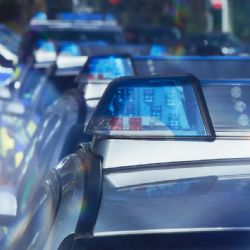 Policie střílela po zloději auta na Manětínské ulici