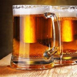 Nejpopulárnější české pivo je podle novinářů Pilsner Urquell 