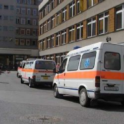 V plzeňské fakultní nemocnici ukradli automat se špunty do uší 