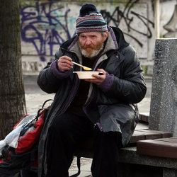 Na zajištění ordinace pro bezdomovce a cizince uvolní Plzeň přes čtvrt milionu 