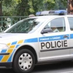 V Horní Bříze oslovoval dívky neznámý muž