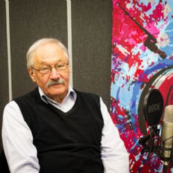 Kybernetik Psutka varuje před přílišným spoléháním na umělou inteligenci