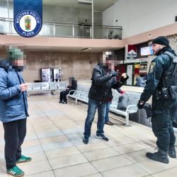 Opilci si spletli plzeňské autobusové nádraží s nálevnou