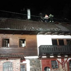 Požár zničil známou sklárnu v Rajsku