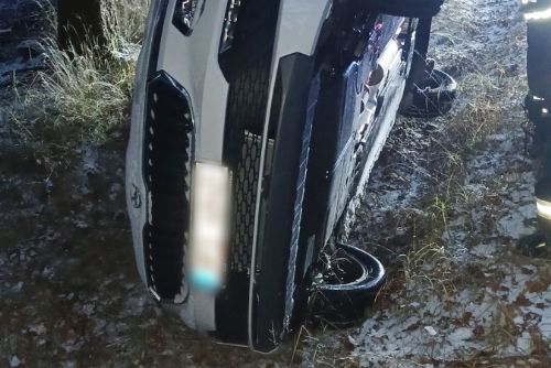 obrázek:Dopravní chaos na D5 - nehody zablokovaly dálnici i okolí