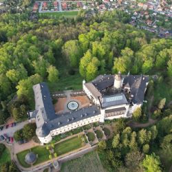 Odbojoví hrdinové zbirožska: Příběhy odvahy i tragédie