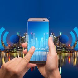 Plzeň znovu okouzlí Barcelonu drony a robotickým psem na Smart City Expo